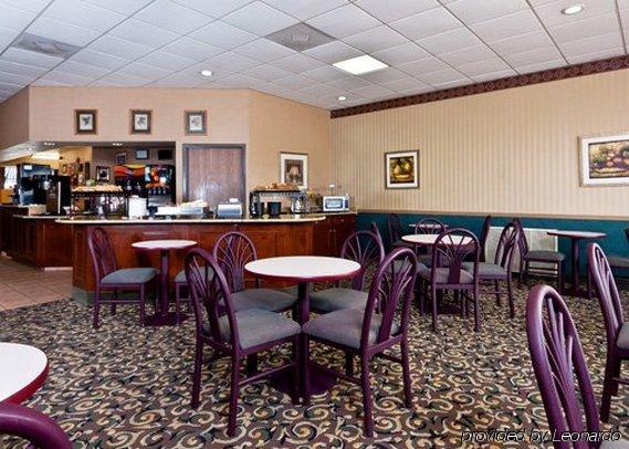 Quality Inn Columbus, Ms Restaurace fotografie